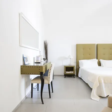 Le Tre Sorelle باري