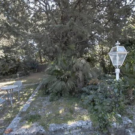 Le Tre Sorelle * باري