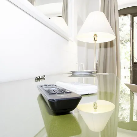Le Tre Sorelle Apartment *